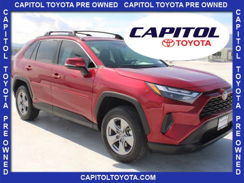 Used 2024 Toyota RAV4 XLE w/ Convenience Package image 1