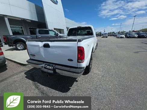 Used 2006 Ford F250 XLT AWD/4WD image 11
