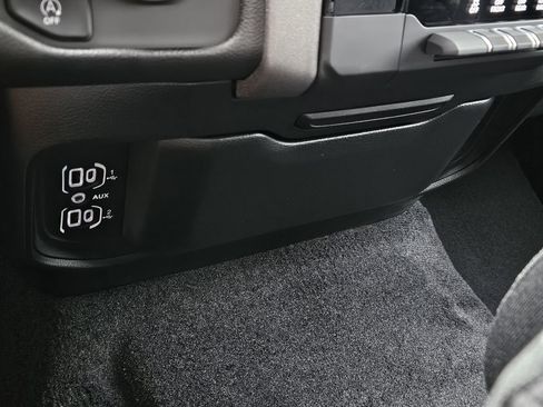 New 2026 RAM 1500 Express RWD image 20