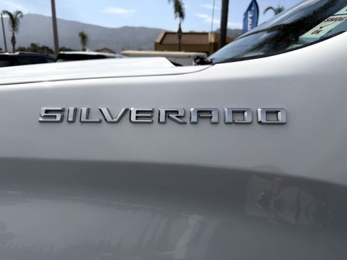 Used 2026 Chevrolet Silverado 1500 RST AWD/4WD image 39