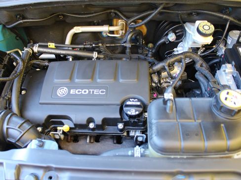 Used 2015 Buick Encore Convenience FWD image 14