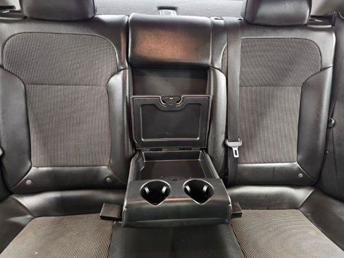 Used 2015 Chevrolet Malibu LT FWD image 13