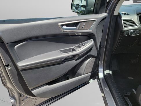 Used 2024 Ford Edge SEL AWD/4WD image 14