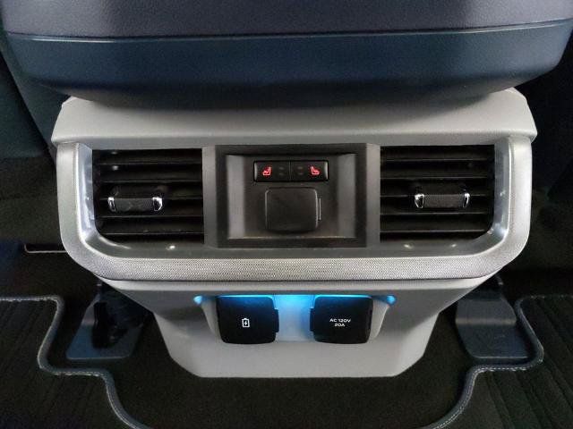 Certified 2022 Ford F150 Limited AWD/4WD image 17