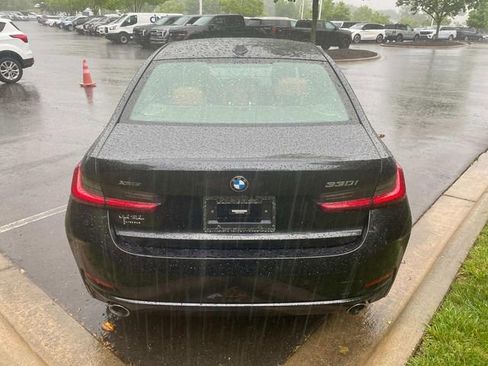 Used 2023 BMW 330i xDrive Sedan w/ Premium Package AWD/4WD image 32