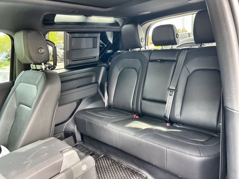 Certified 2023 Land Rover Defender 90 X-Dynamic SE AWD/4WD image 15