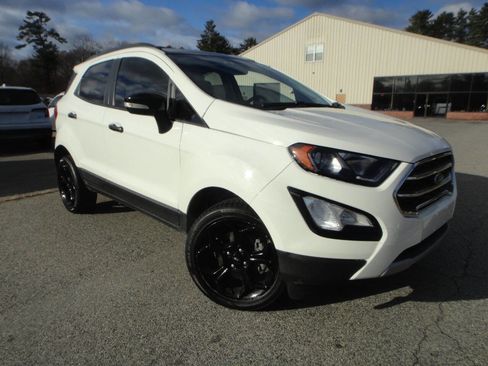 Used 2021 Ford EcoSport SES image 3