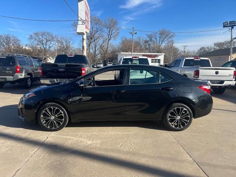 Used 2016 Toyota Corolla S image 8