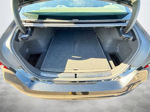 Used 2024 BMW 530i image 30