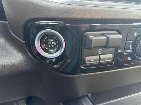 Used 2024 Chevrolet Silverado 1500 LTZ AWD/4WD image 52