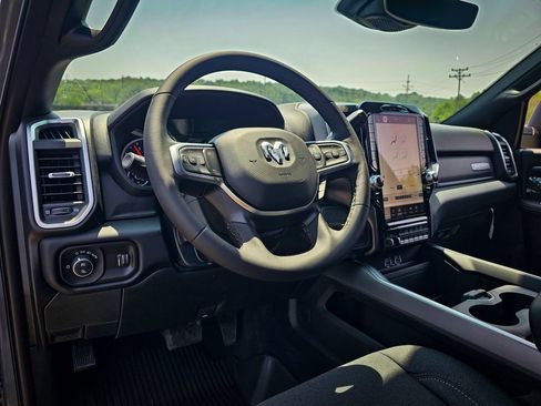 New 2026 RAM 3500 Big Horn AWD/4WD image 14
