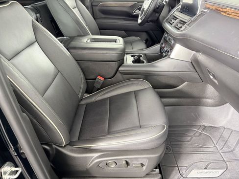 Used 2023 Chevrolet Tahoe Premier w/ Advanced Technology Package AWD/4WD image 10