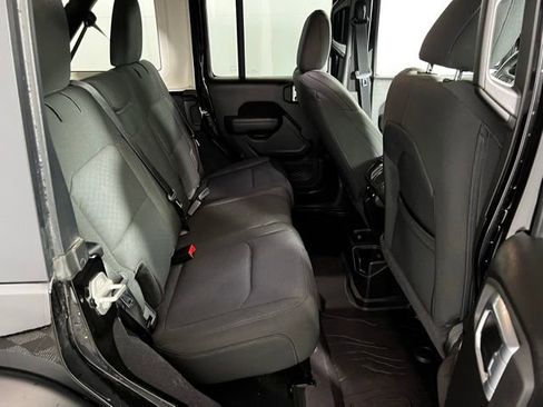 Used 2023 Jeep Wrangler Willys image 20