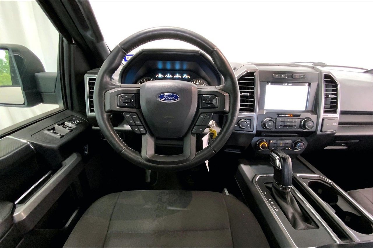 Used 2018 Ford F150 XLT w/ Equipment Group 302A Luxury AWD/4WD image 14