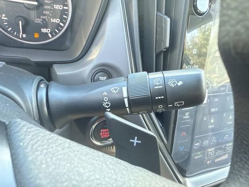 New 2026 Subaru Crosstrek 2.0i Premium image 34