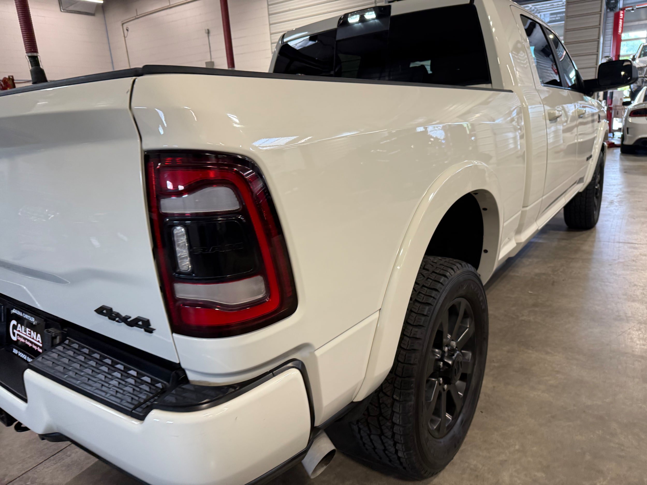 Used 2022 RAM 2500 Laramie w/ Night Edition AWD/4WD image 22