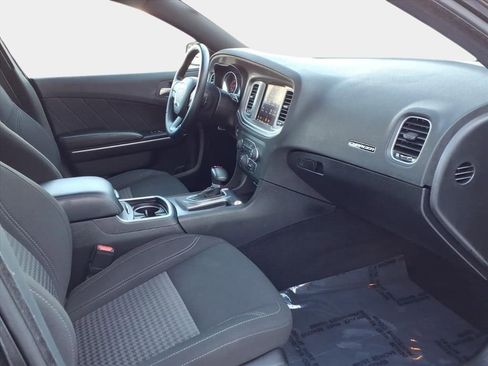 Used 2023 Dodge Charger SXT image 17