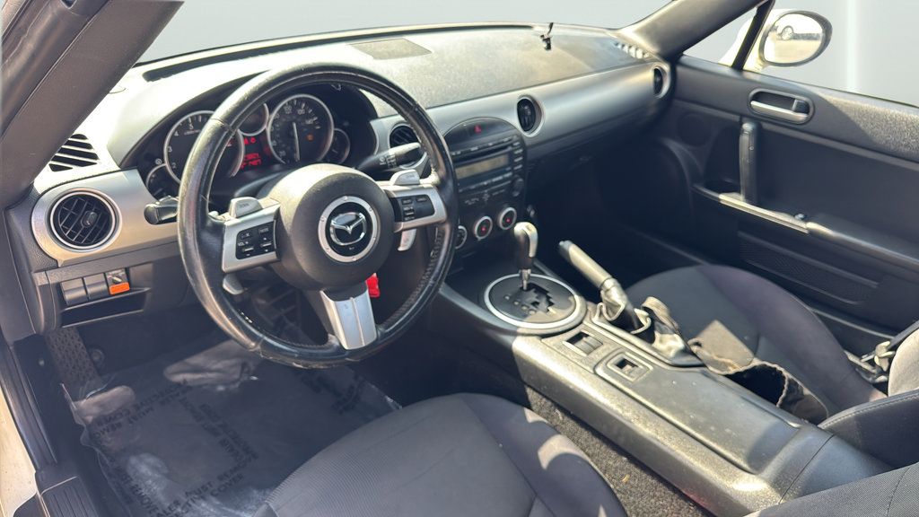Used 2009 MAZDA MX-5 Miata Touring RWD image 29