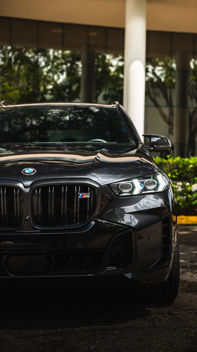 Used 2025 BMW X5 M60i w/ Climate Comfort Package AWD/4WD image 11