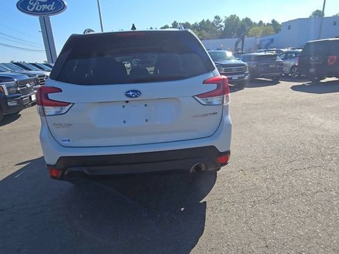 Used 2024 Subaru Forester Premium AWD/4WD image 19