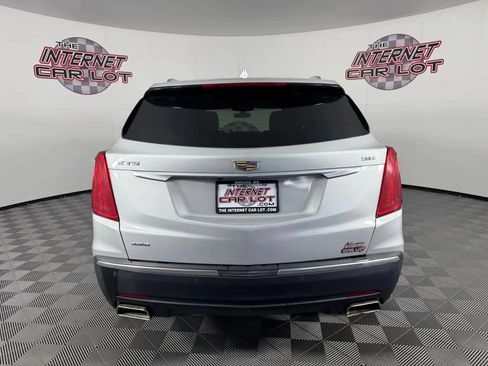 Used 2018 Cadillac XT5 AWD image 6