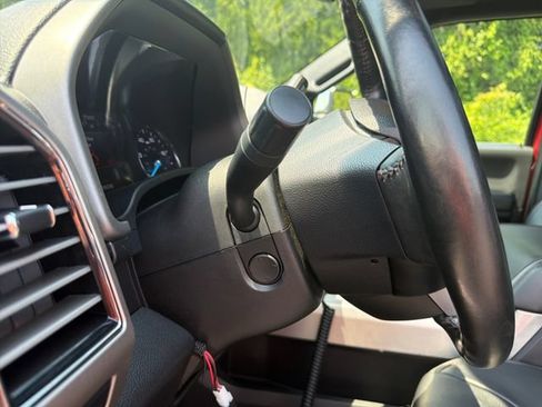 Certified 2021 Ford F350 Platinum w/ FX4 Off-Road Package AWD/4WD image 37