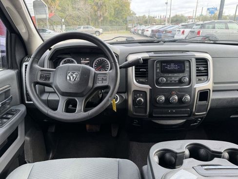 Used 2013 RAM 1500 Classic SLT image 13