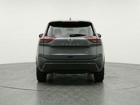 Used 2025 Nissan Rogue SV AWD/4WD image 7