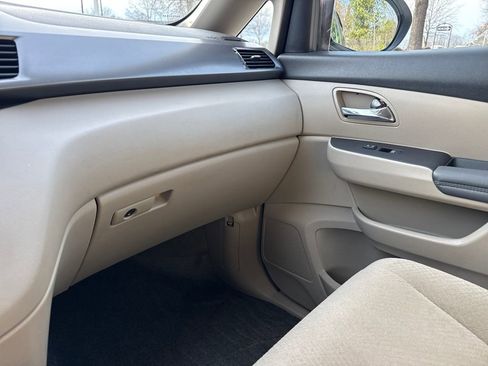 Used 2014 Honda Odyssey LX image 19