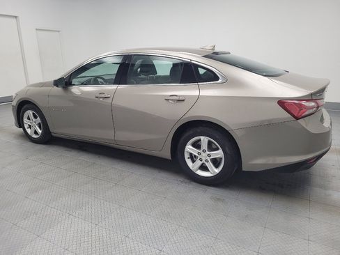 Used 2022 Chevrolet Malibu LT image 3