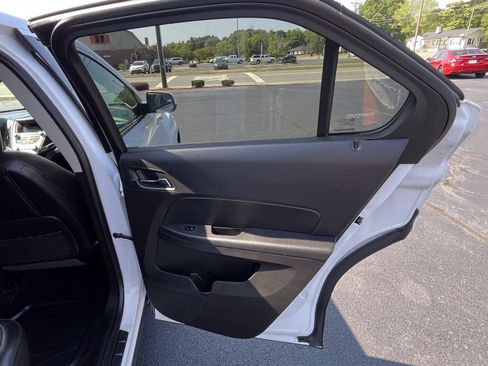 Used 2014 Chevrolet Equinox LT w/ Power Convenience Package FWD image 29
