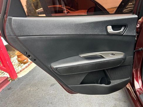 Used 2020 Kia Optima LX image 17