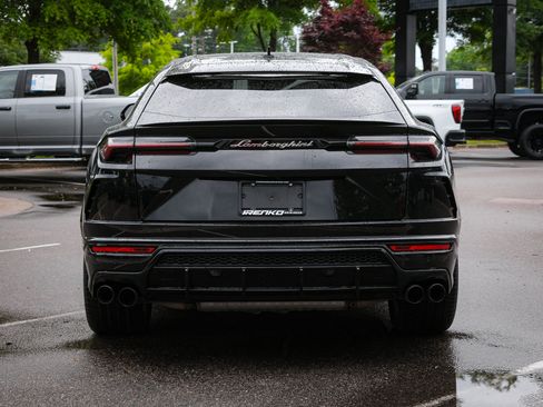 Used 2020 Lamborghini Urus AWD/4WD image 8
