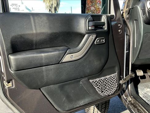 Used 2017 Jeep Wrangler Unlimited Sport w/ Quick Order Package 23S image 24