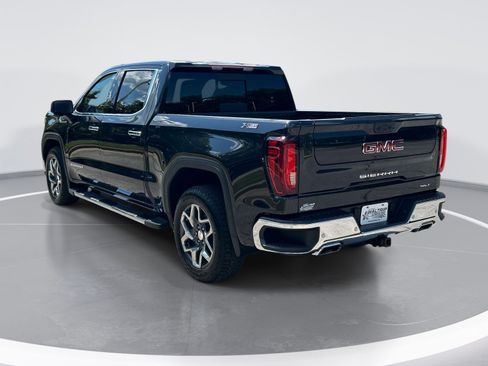 Used 2024 GMC Sierra 1500 SLT w/ SLT Premium Plus Package AWD/4WD image 7