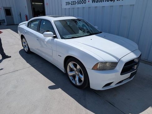 Used 2012 Dodge Charger R/T RWD image 8