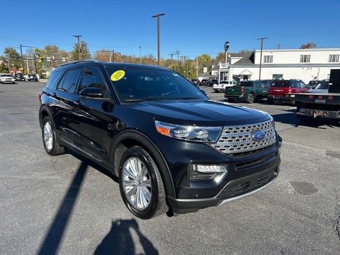 Used 2020 Ford Explorer Limited image 24