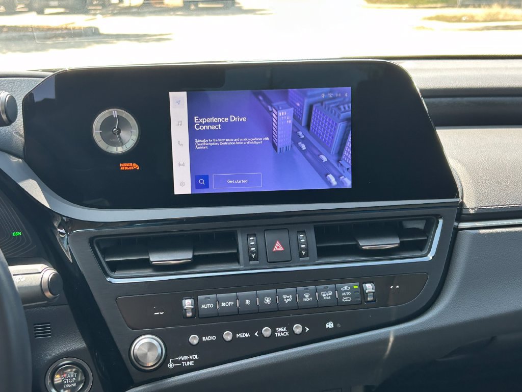 Used 2025 Lexus ES 350 w/ Premium Package FWD image 19