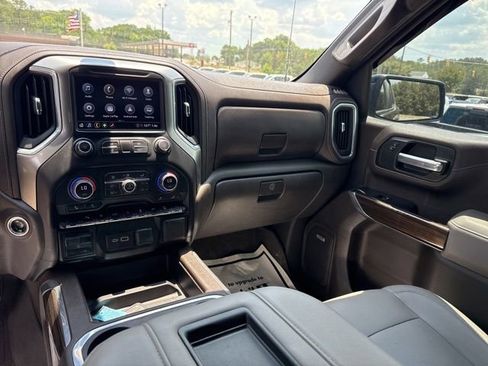 Used 2021 Chevrolet Silverado 1500 LT Trail Boss w/ Convenience Package II AWD/4WD image 22