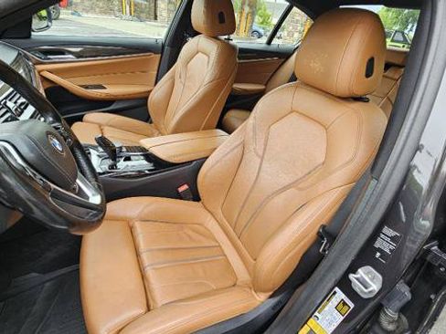 Used 2019 BMW 530e xDrive w/ Convenience Package AWD/4WD image 14
