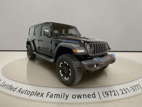 Used 2025 Jeep Wrangler Unlimited Rubicon 4xe w/ Convenience Group image 5