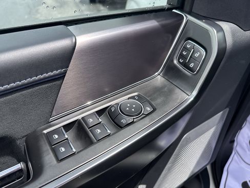 Used 2024 Ford F150 Platinum w/ Equipment Group 702A High image 20