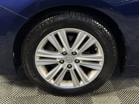 Used 2013 Lexus ES 350 w/ Luxury Pkg FWD image 12