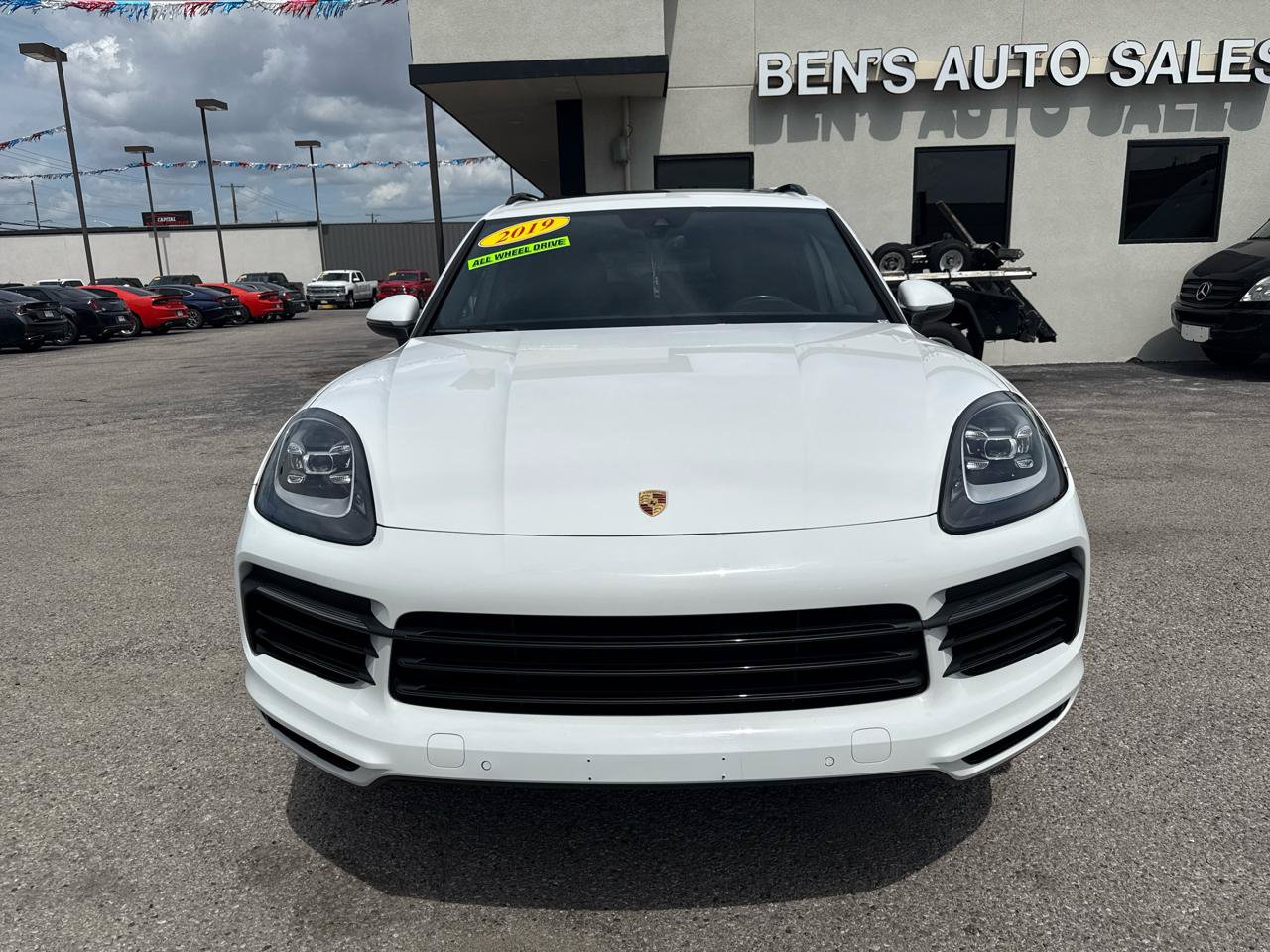 Used 2019 Porsche Cayenne AWD/4WD image 3