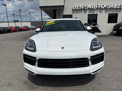 Used 2019 Porsche Cayenne AWD/4WD image 3