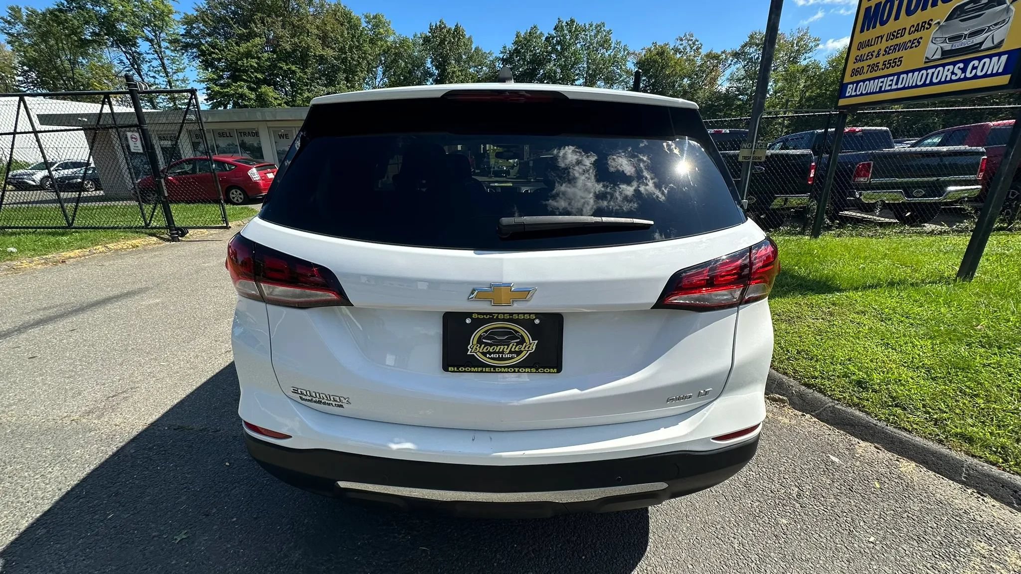 Used 2022 Chevrolet Equinox LT w/ Driver Convenience Package AWD/4WD image 6