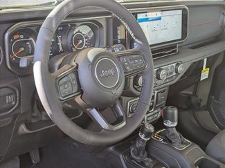 New 2026 Jeep Wrangler Unlimited Rubicon video 3