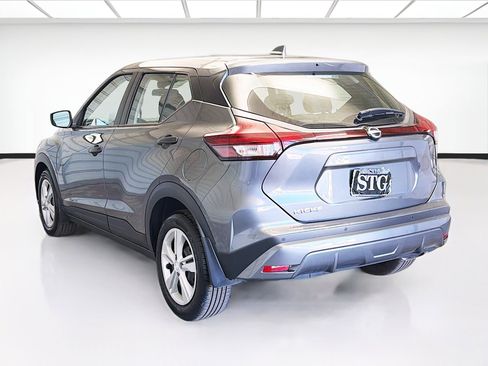 Used 2024 Nissan Kicks S image 6