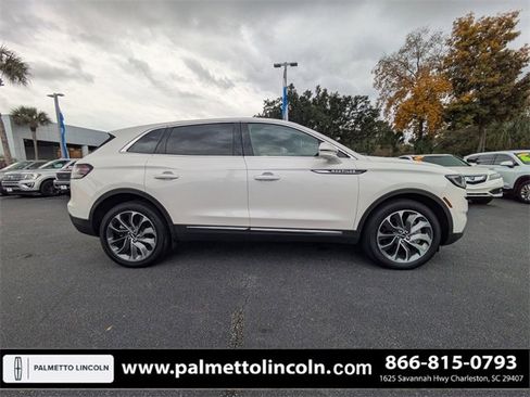 Used 2021 Lincoln Nautilus Reserve w/ Cargo Utility Package image 3