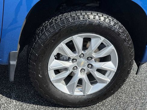 Used 2022 Chevrolet Silverado 1500 Custom AWD/4WD image 31